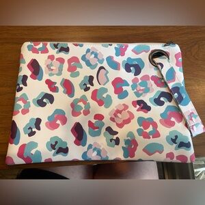 White multicolor leopard large clutch
